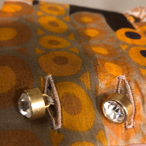 Dolce & Gabbana button down shirt. 90% off - Picture 3 of 4